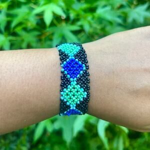Vintage Black, Blue, and Green Diamond Pattern Seed Bead Stretch Bracelet